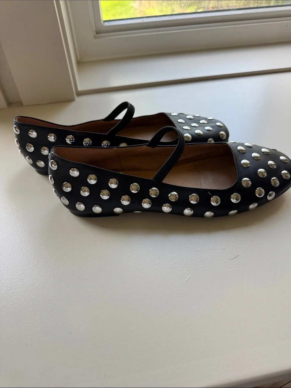 Madewell Black Leather Mary Jane Flats with Silver Studs - Picture 5 of 7